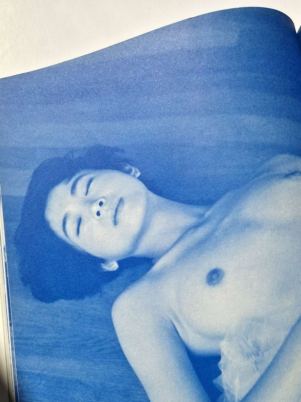 Breezy day Keiko Oginome Kishin Shinoyama 10