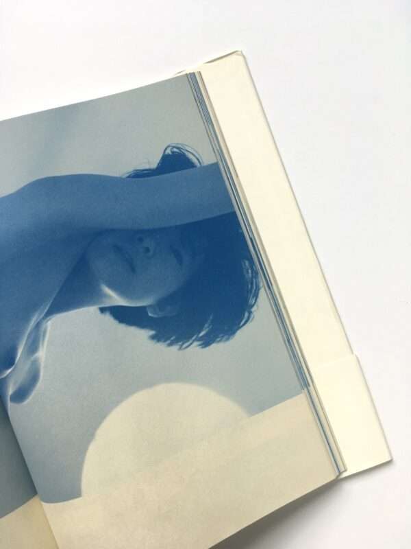 Breezy day Keiko Oginome Kishin Shinoyama white12