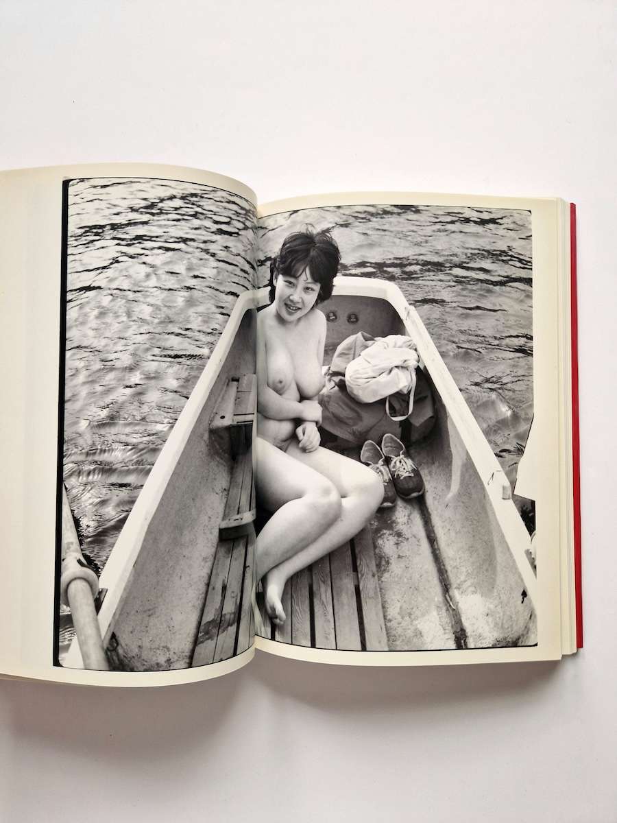 Shashin Shijo Shugi white 9