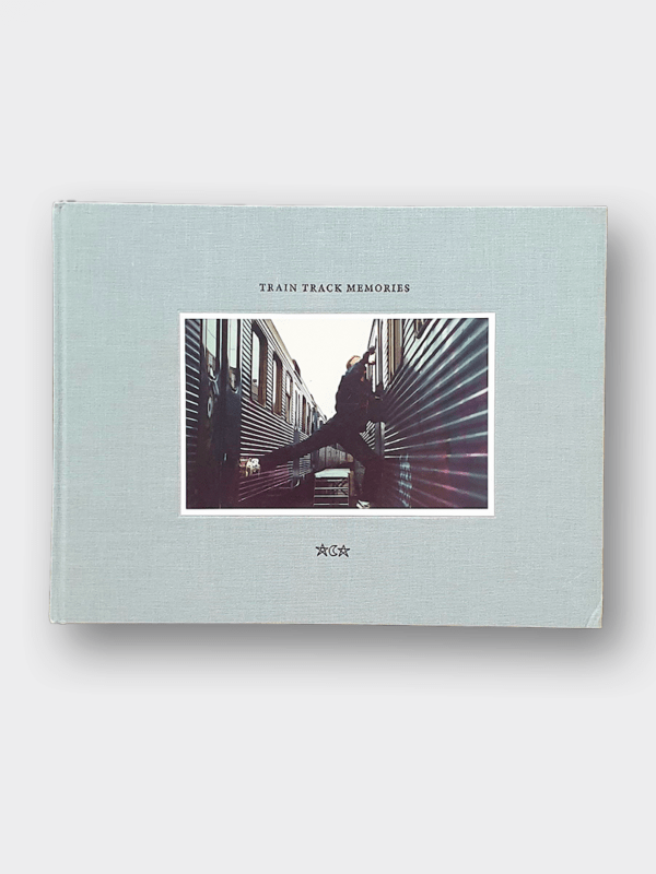 TRAIN TRACK MEMORIES Car white cover
