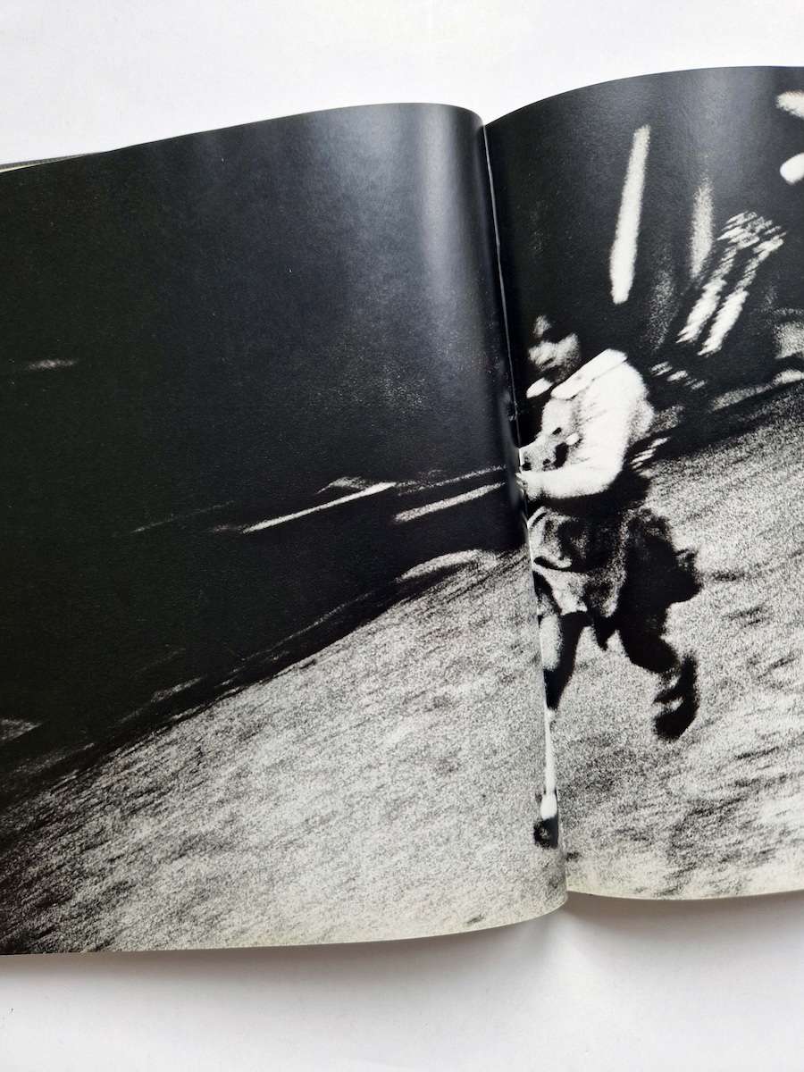 Japan a photo theater II Daido Moriyama 13