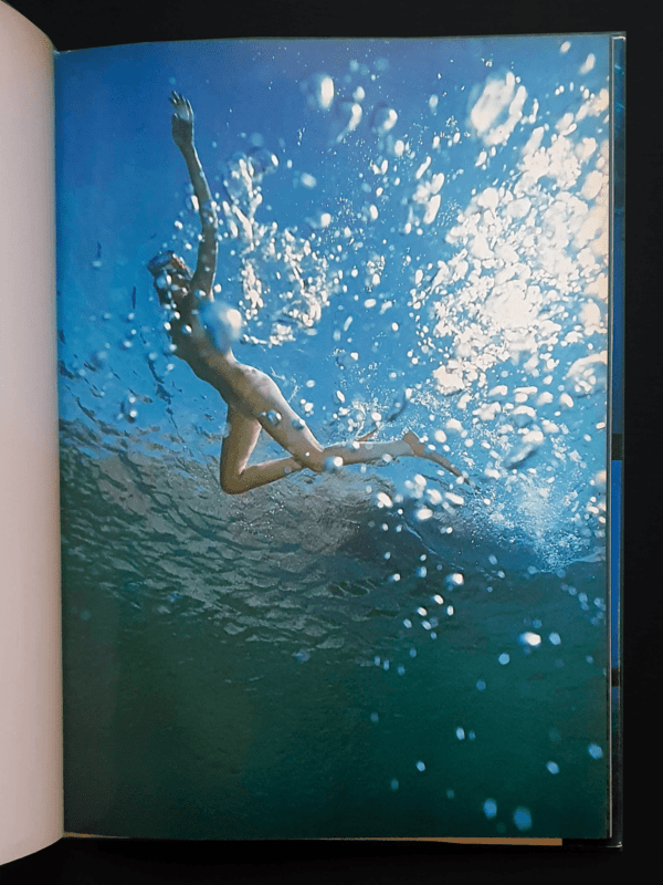 Nude in marine blue - Akira Tateishi - P2