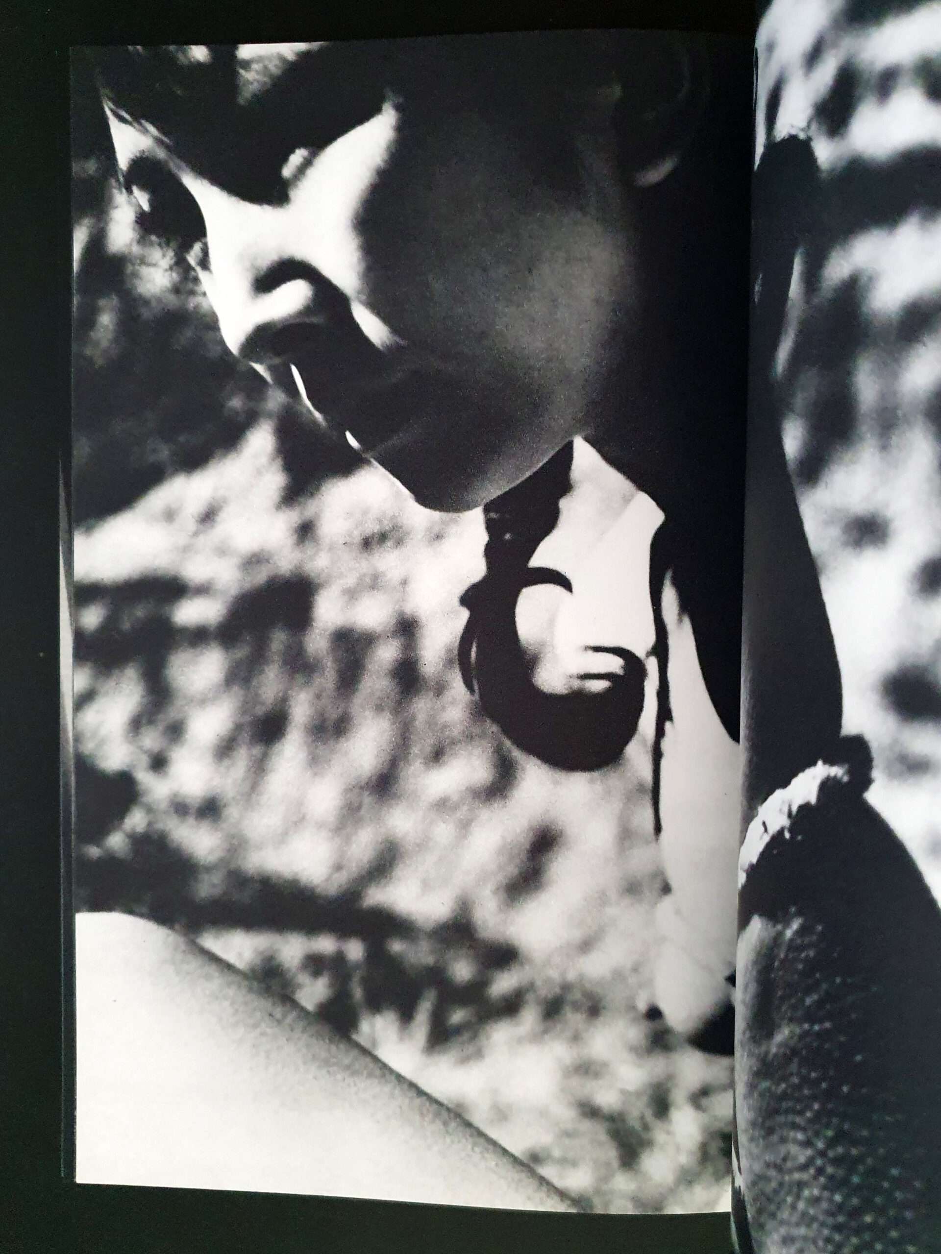 Sadistic Play of Bondage - Kishin Shinoyama 20 Sadistic Play of Bondage - Kishin Shinoyama 20