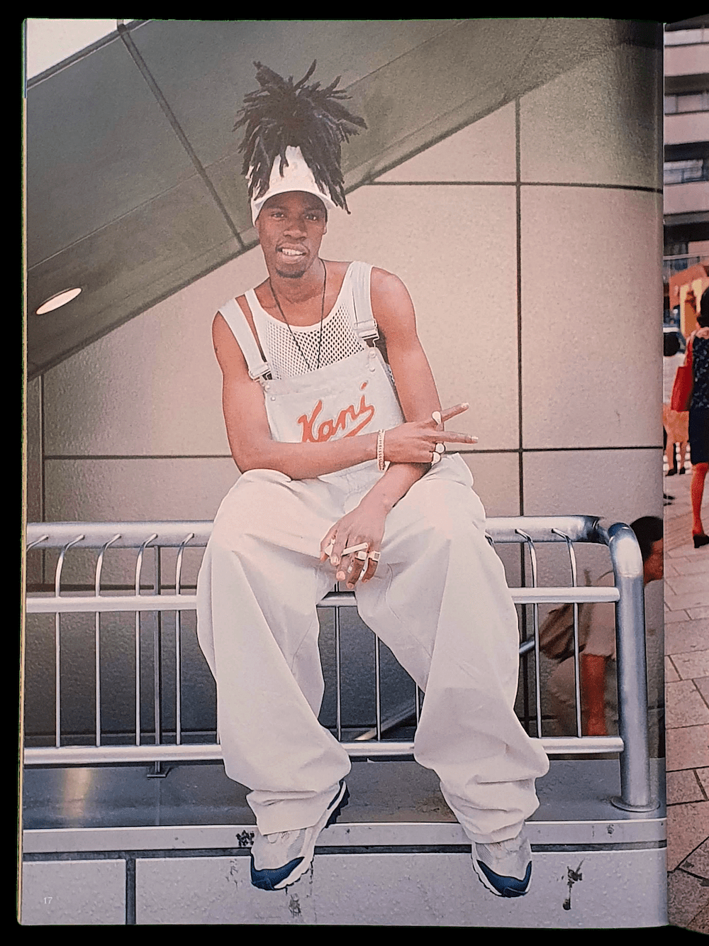 FRUITS 2000 September 3 FRUITS 2000 September 3