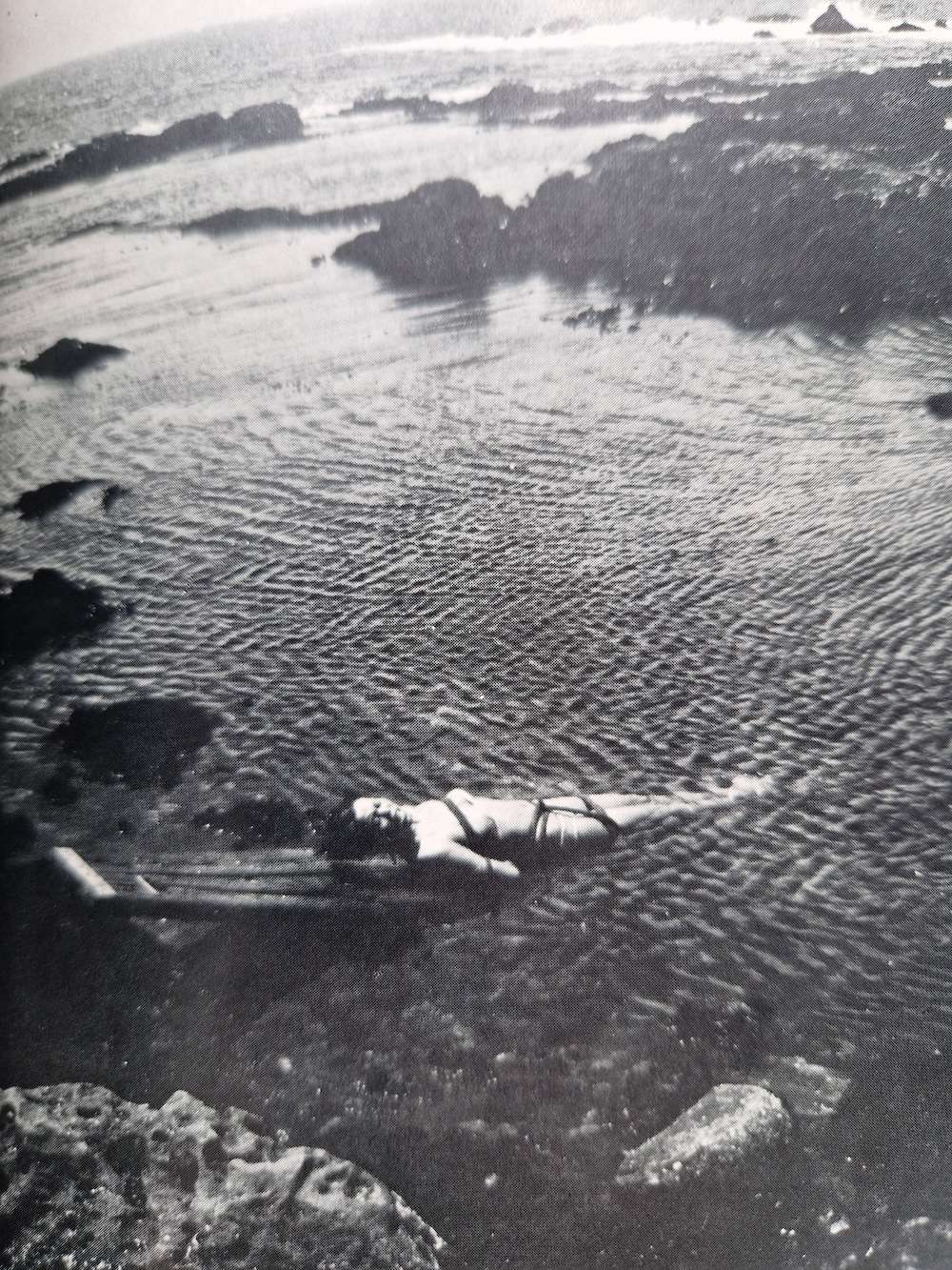 dan oniroku Yakuza Angel 1 No tattoos white 22