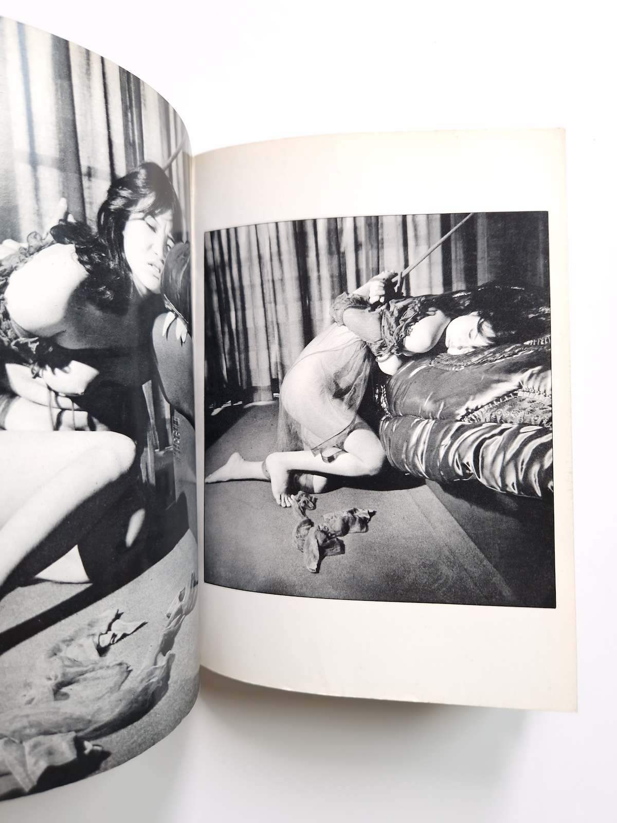 Bondage photo collection Ecstatic Aesthetics 1971 Sogo Tosho Ran Akiyoshi 18 Bondage photo collection Ecstatic Aesthetics 1971 Sogo Tosho Ran Akiyoshi 18