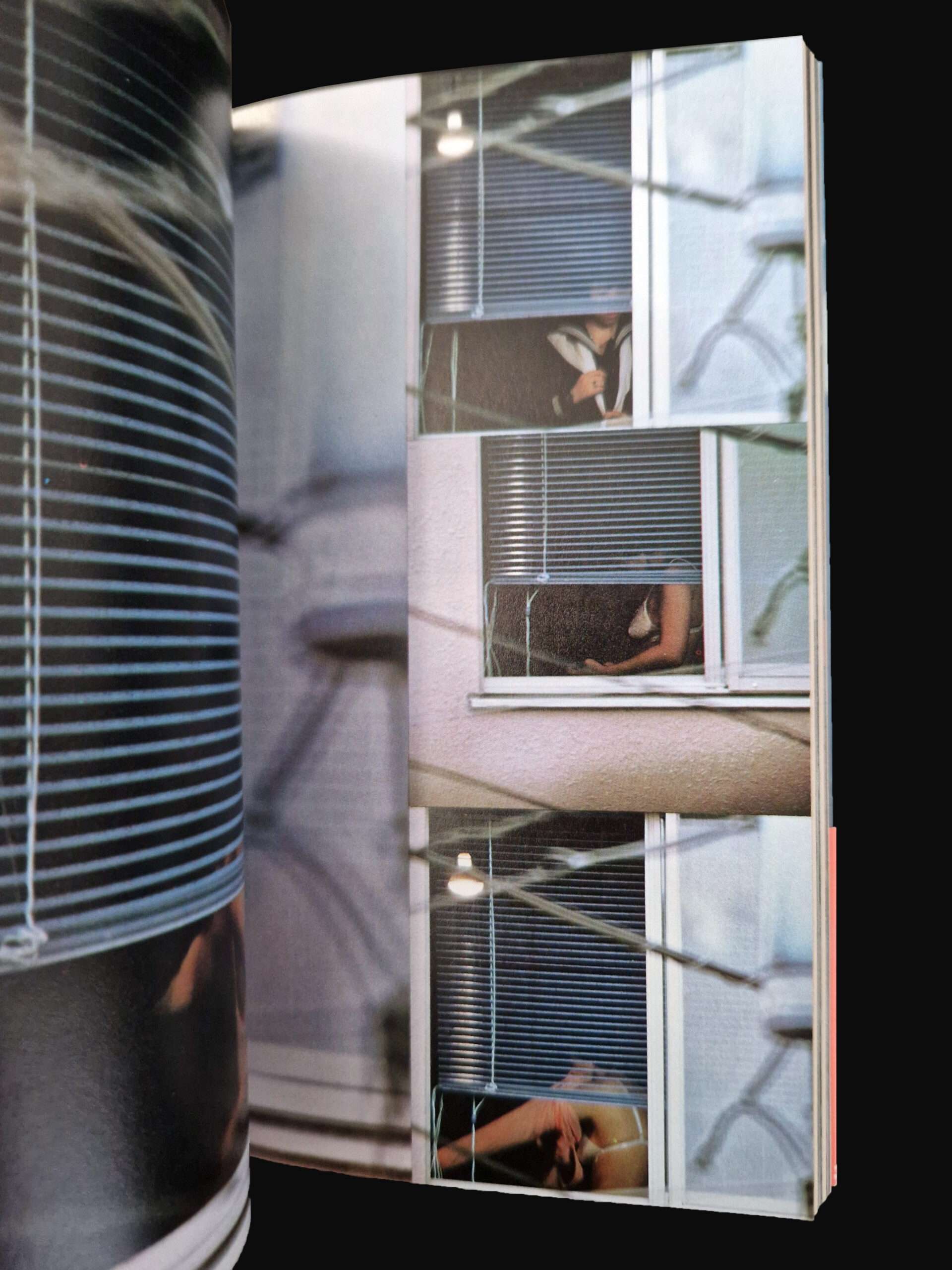 Kohibitotachi Excite camera 10