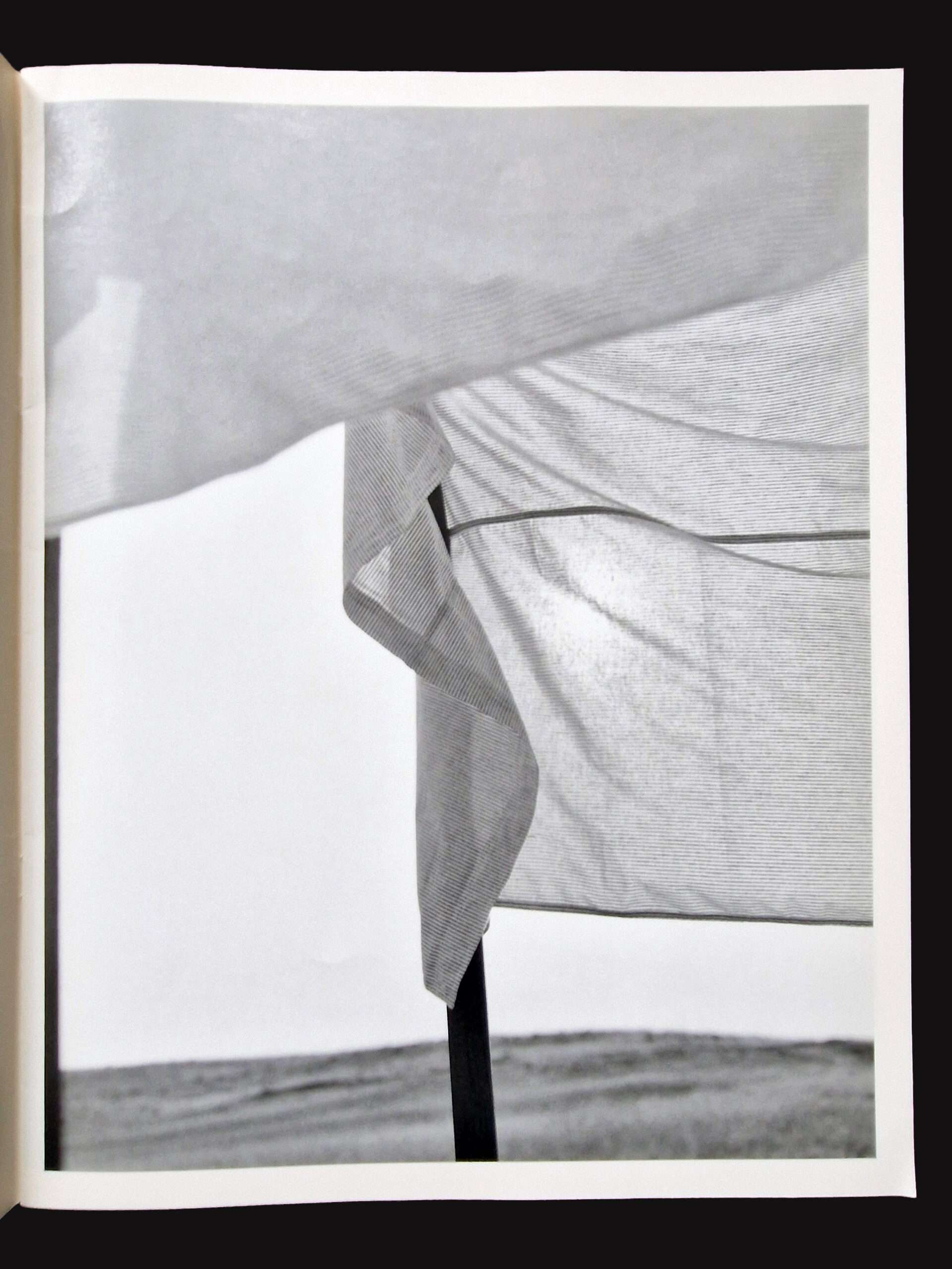 Y’s Bed + Bath : Y’s for Living Yohji Yamamoto Kurt Markus 8 Y’s Bed + Bath : Y’s for Living Yohji Yamamoto Kurt Markus 8