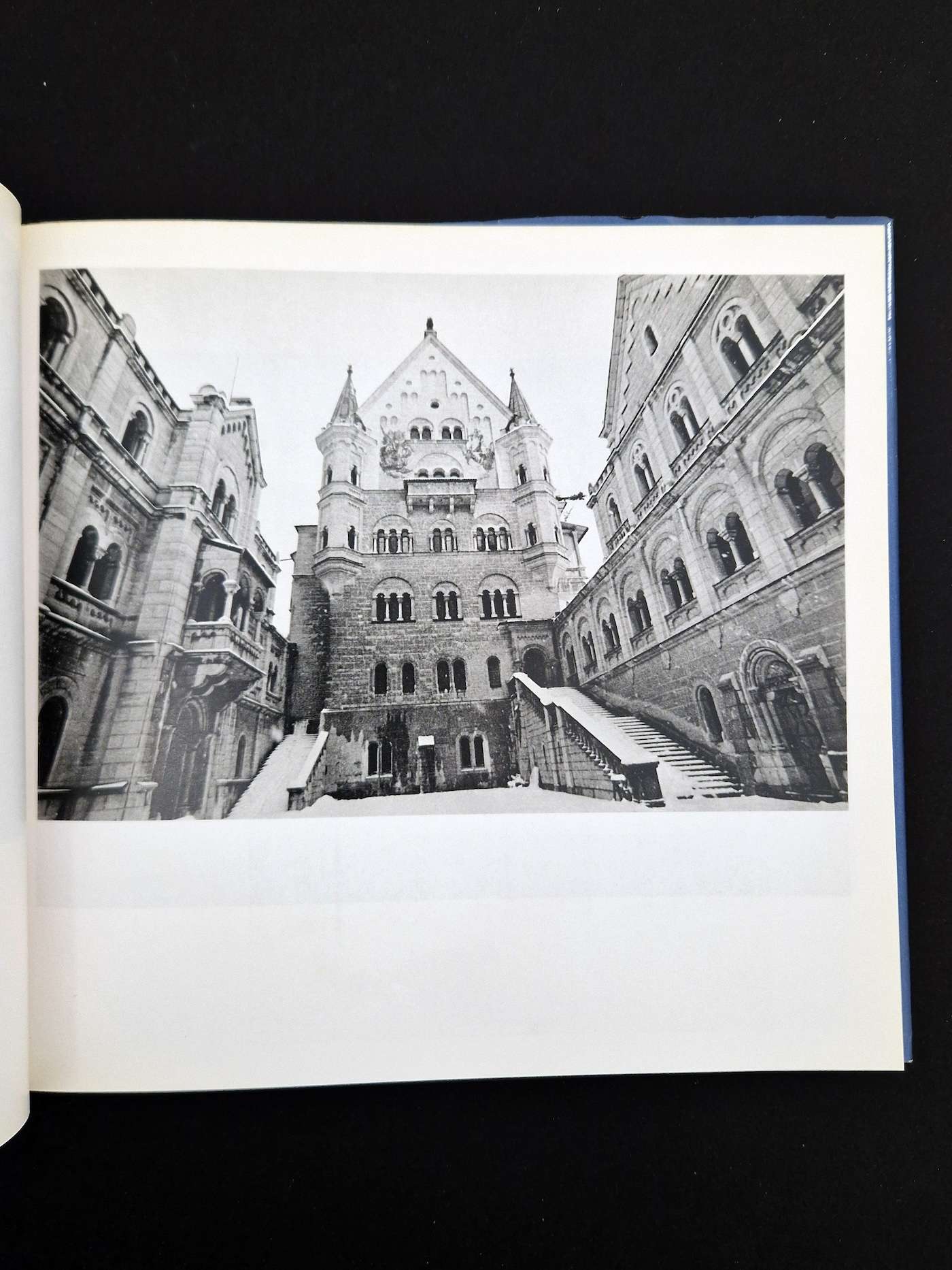 Cosmos of the dream king Kikuji Kawada 5