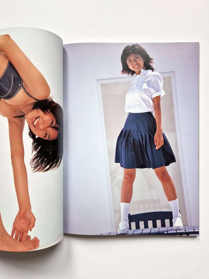 Flash Exciting 2000 Kishin Shinoyama white 9 Flash Exciting 2000 Kishin Shinoyama white 9