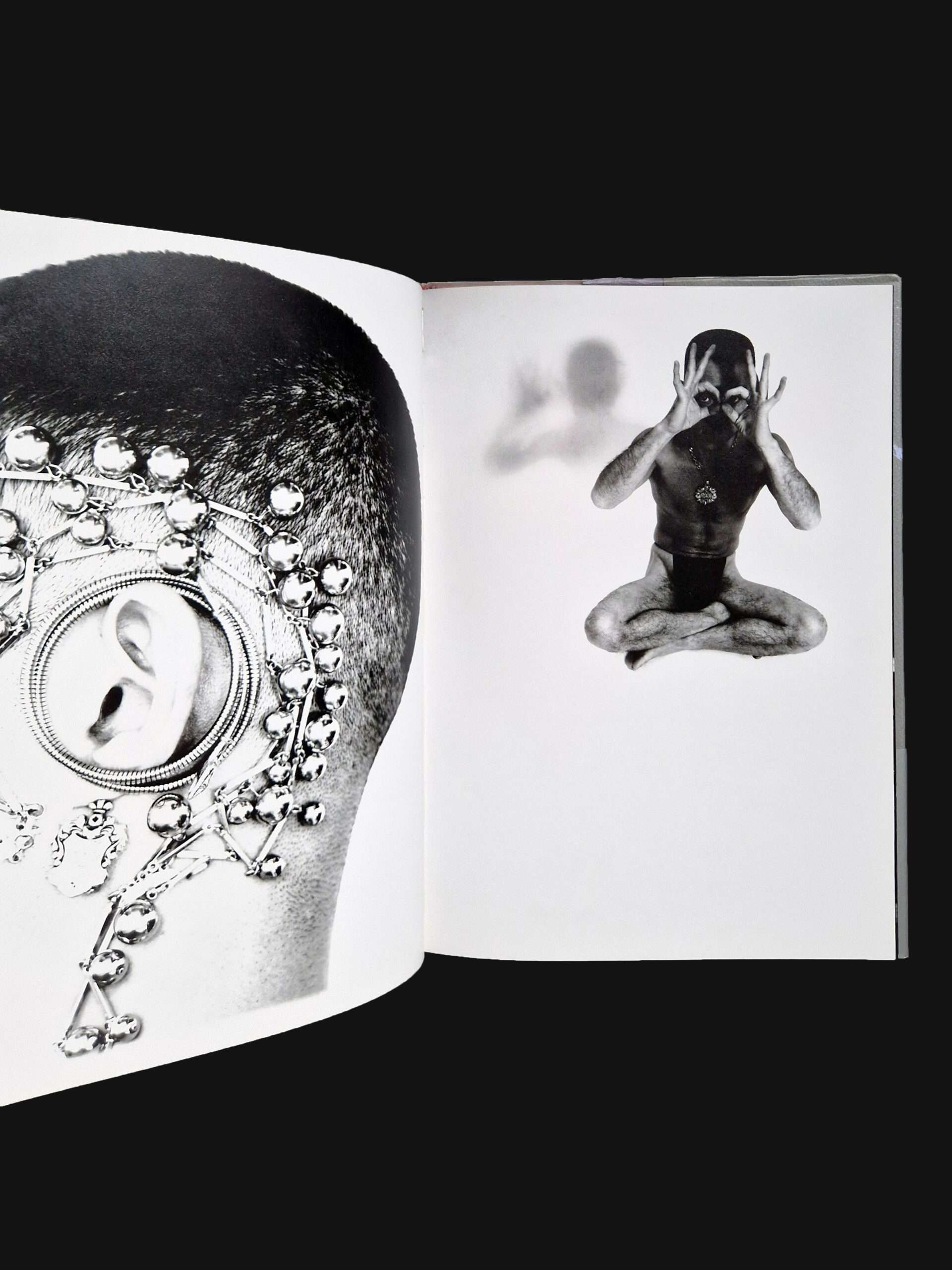 Barakei (Ordeal by Roses) – Eikoh Hosoe 18