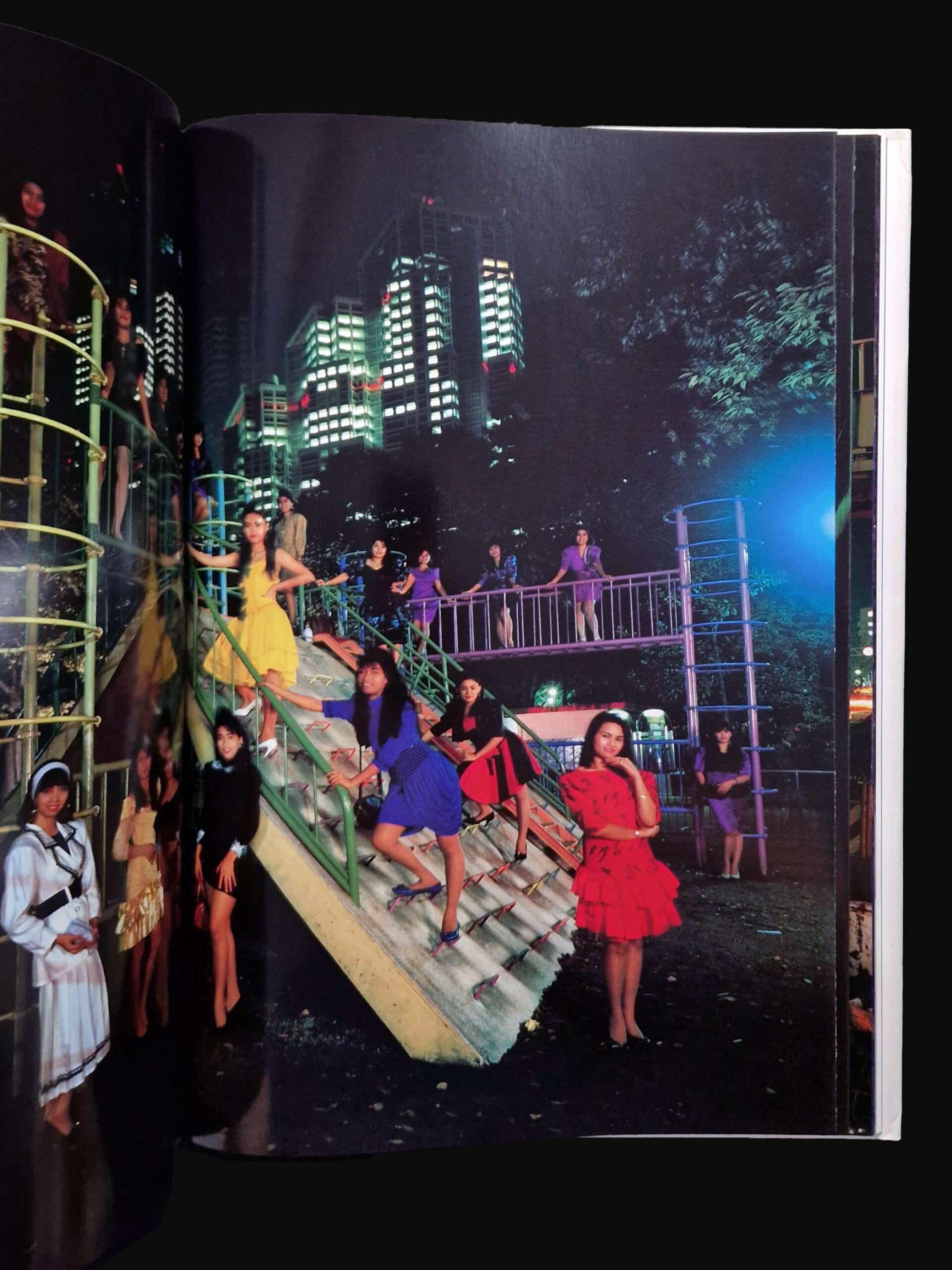 Kishin Shinoyama Tokyo is Photography 1992 18 Kishin Shinoyama Tokyo is Photography 1992 18