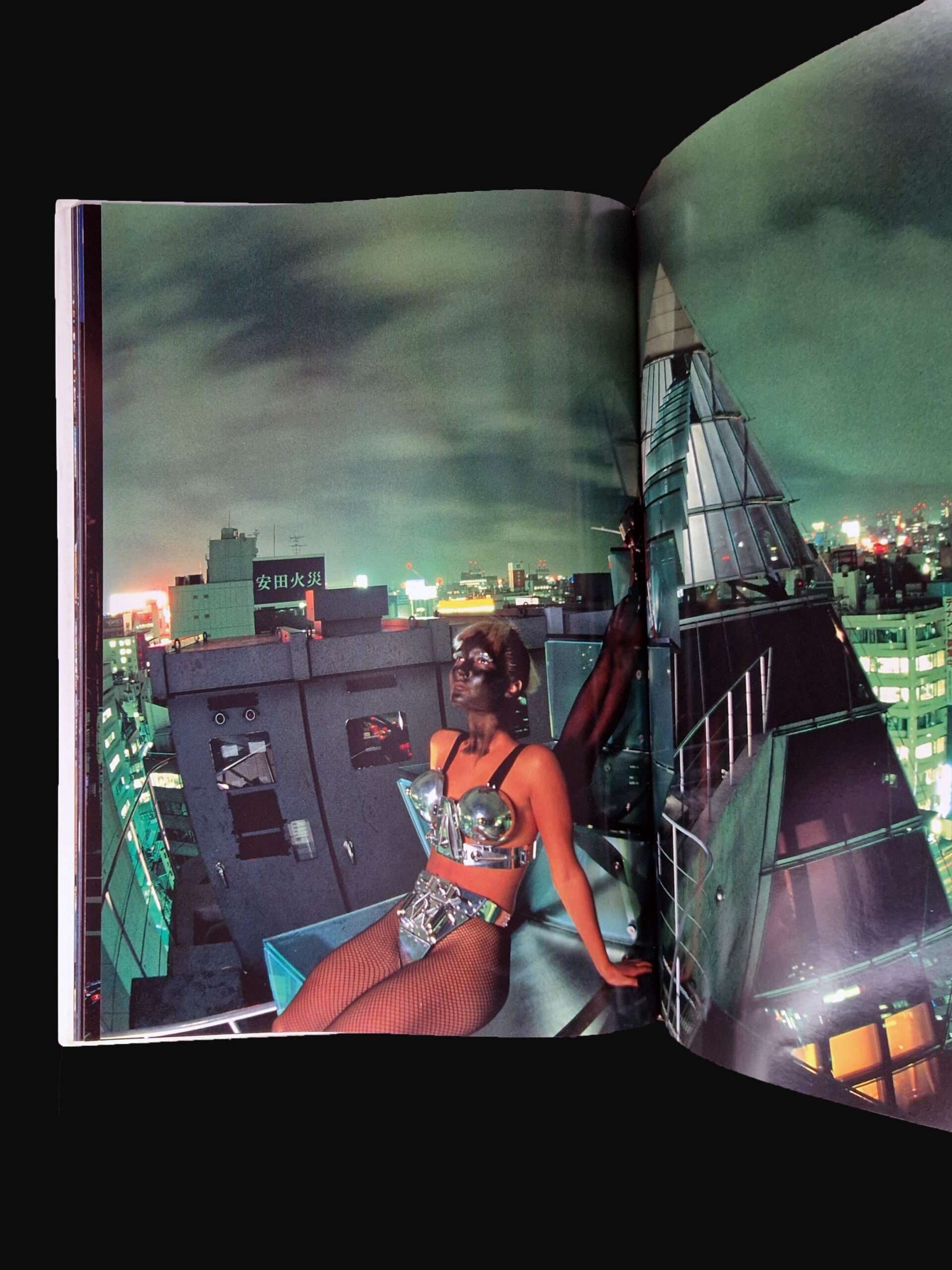 Kishin Shinoyama Tokyo is Photography 1992 37 Kishin Shinoyama Tokyo is Photography 1992 37