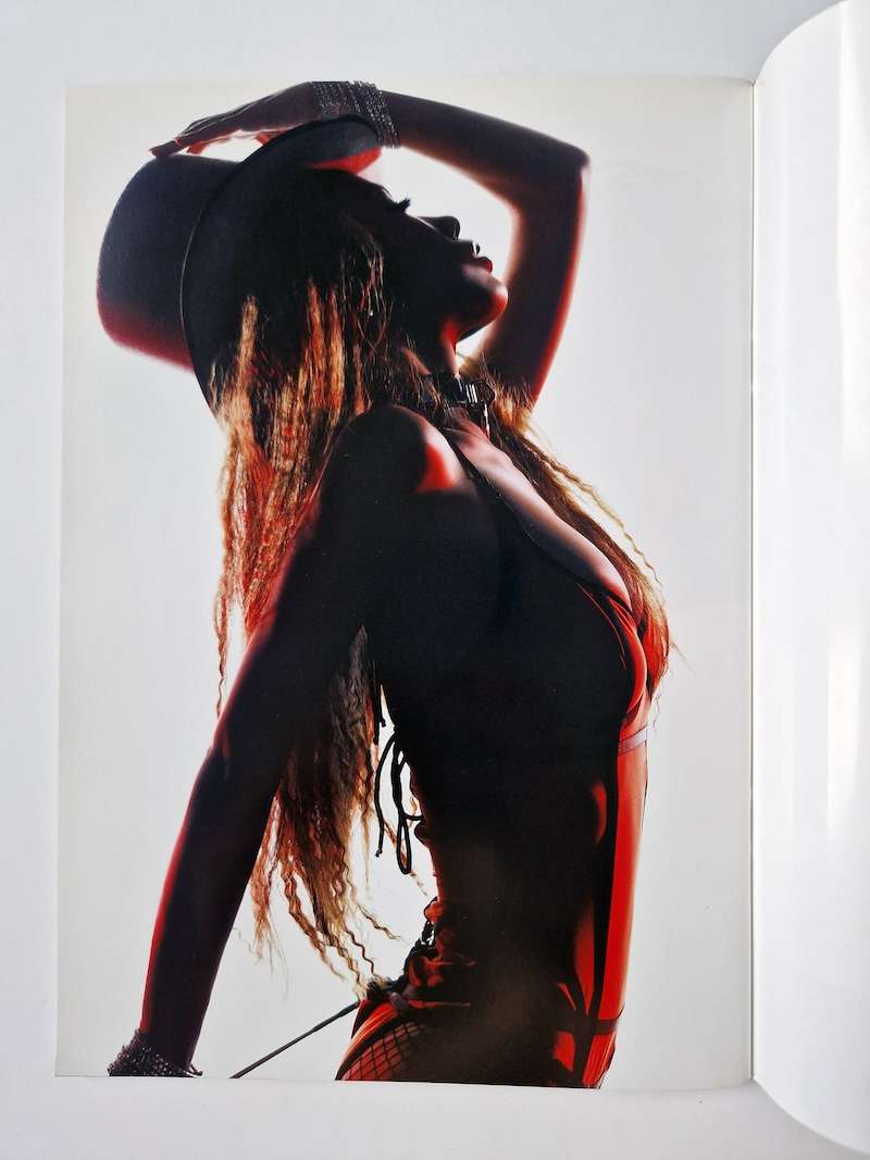 Monthly series Double 9 Monthly series Double 9