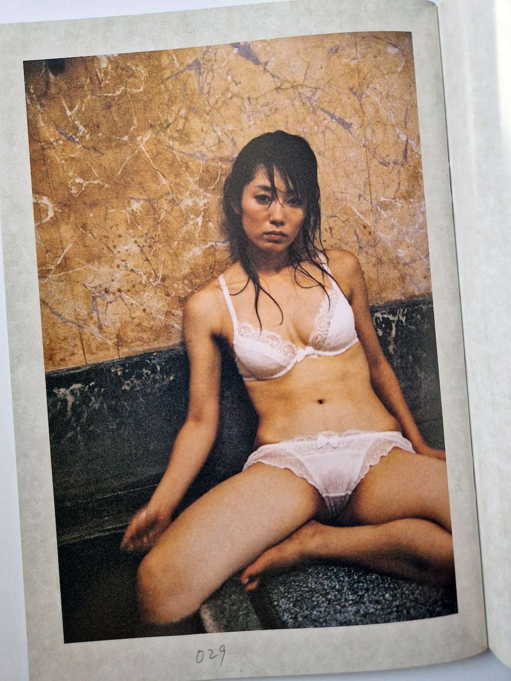 Monthly series – Momoko Tani Sakiko Nomura 9 Monthly series – Momoko Tani Sakiko Nomura 9