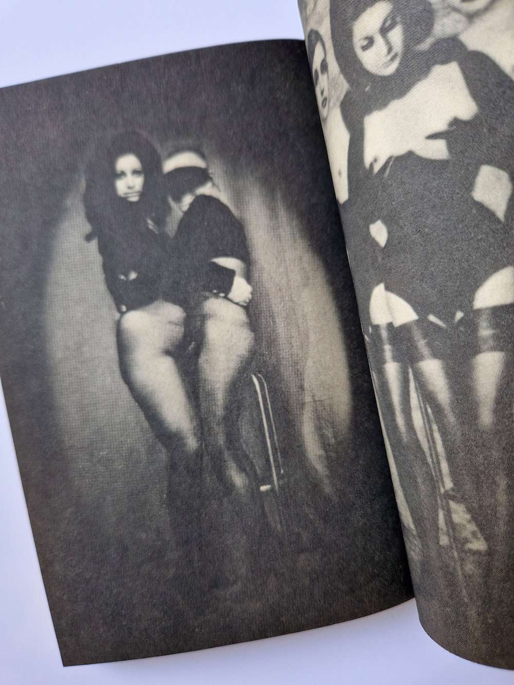 SALE 2 VOL.6 NO.28 Fetishism 13