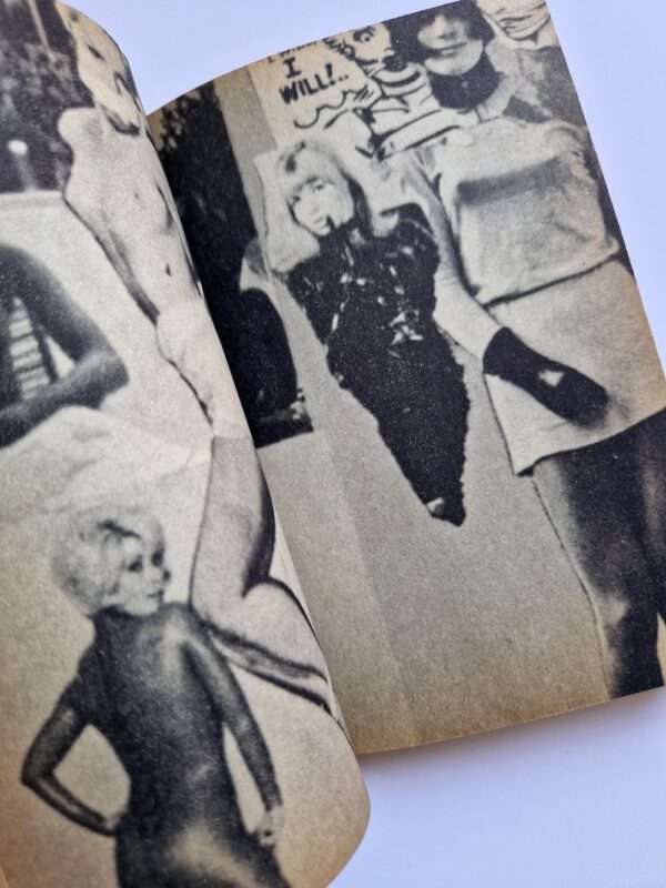 SALE 2 VOL.6 NO.28 Fetishism 19
