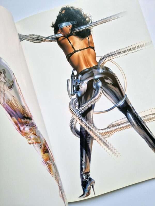 The gynoids reborn Hajime Sorayama white 10