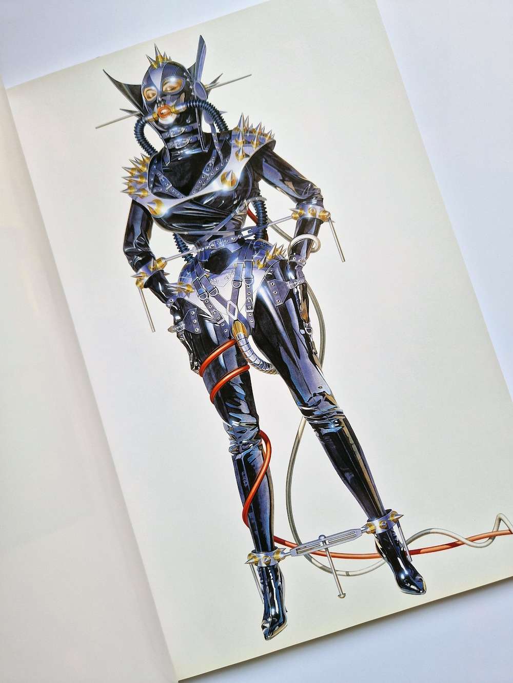 The gynoids reborn Hajime Sorayama white 5 The gynoids reborn Hajime Sorayama white 5