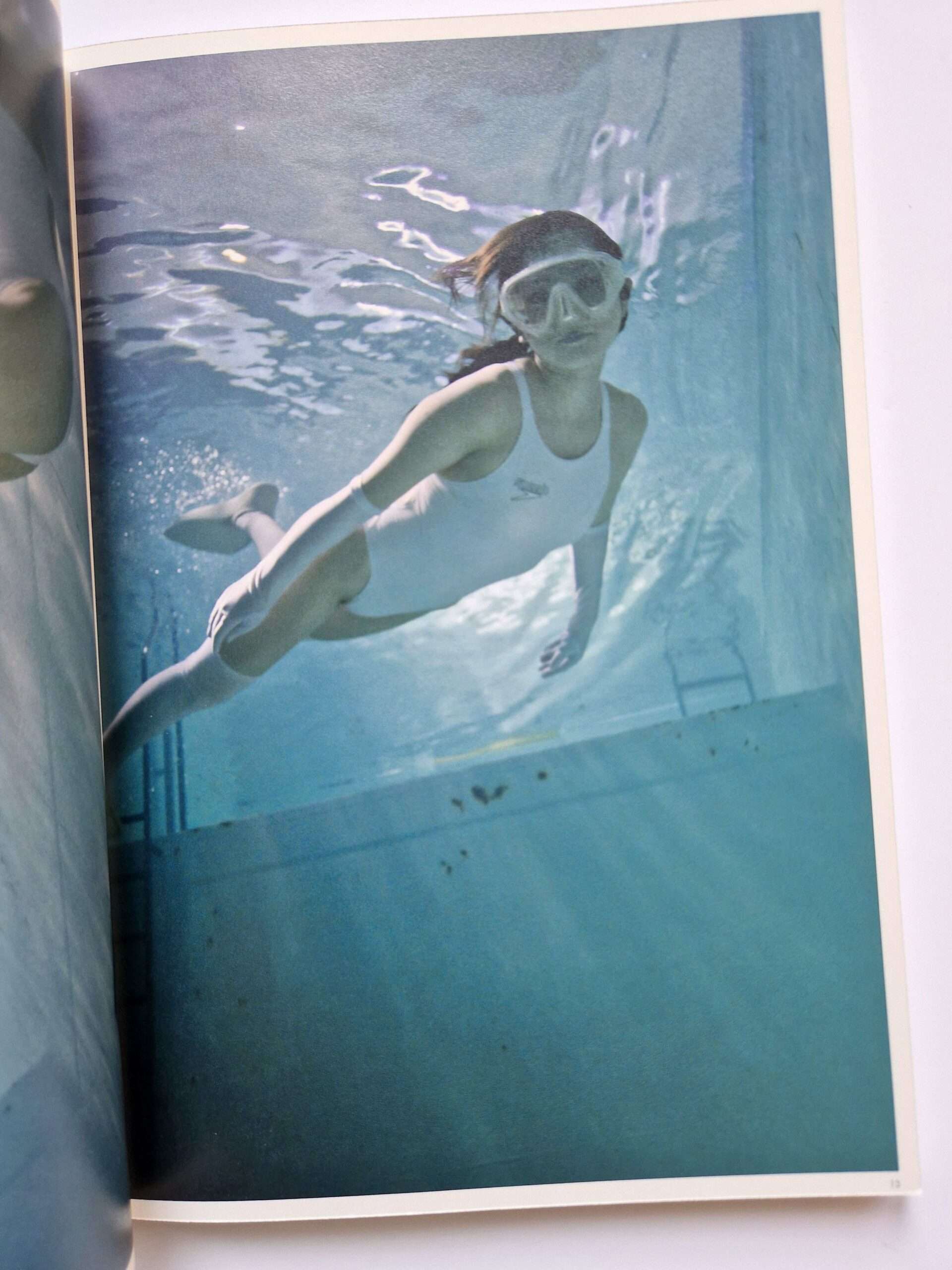 UNDERWATER KNEE HIGH GIRLS 1 SOmehow cute Manabu Koga 2 UNDERWATER KNEE HIGH GIRLS 1 SOmehow cute Manabu Koga 2