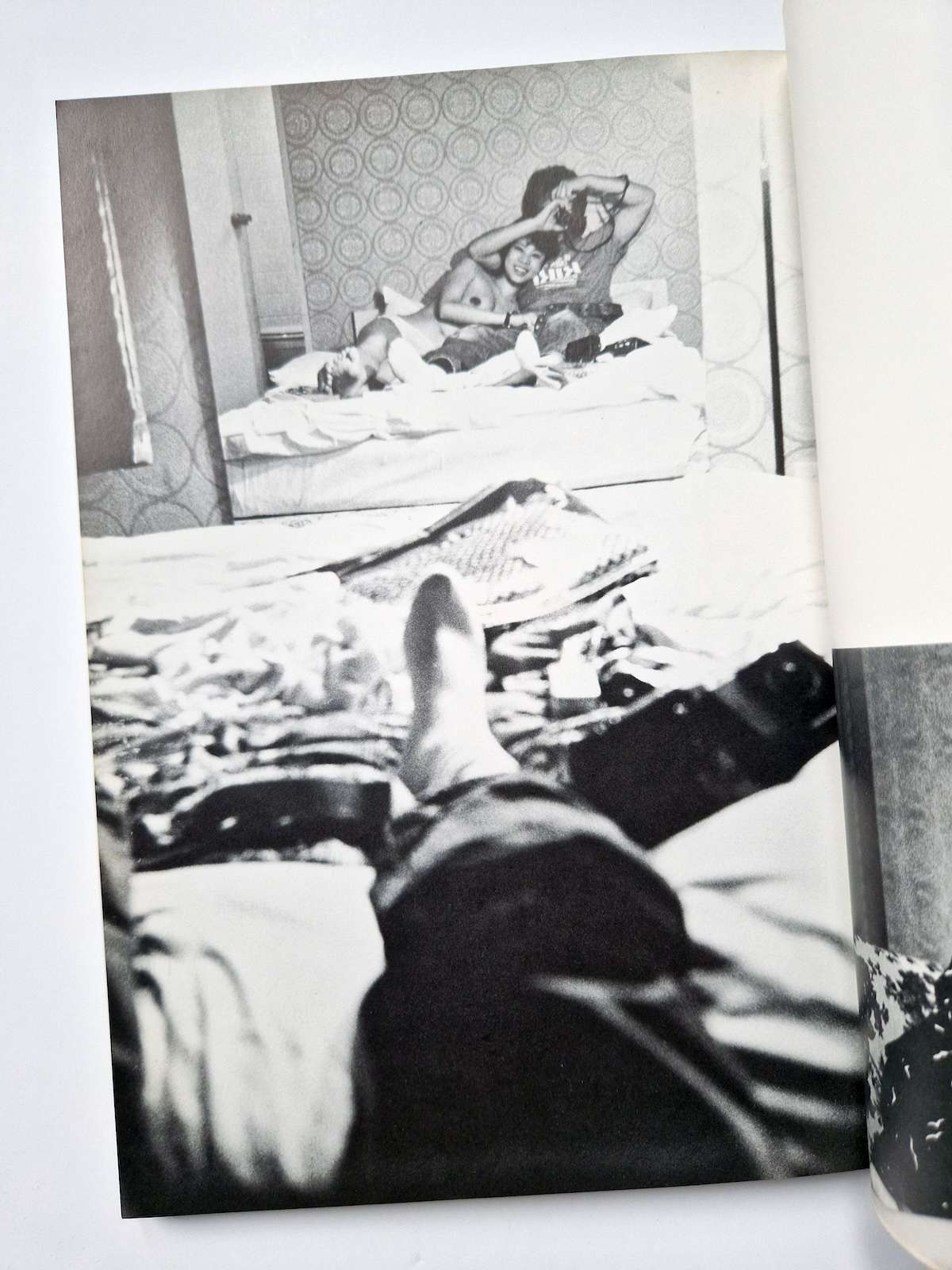 Sei (Life) Document Room of Mirrors Akira Ishigaki 5