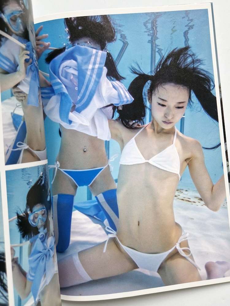 Underwater Knee High Girls 3 — Buddy 17 Underwater Knee High Girls 3 — Buddy 17